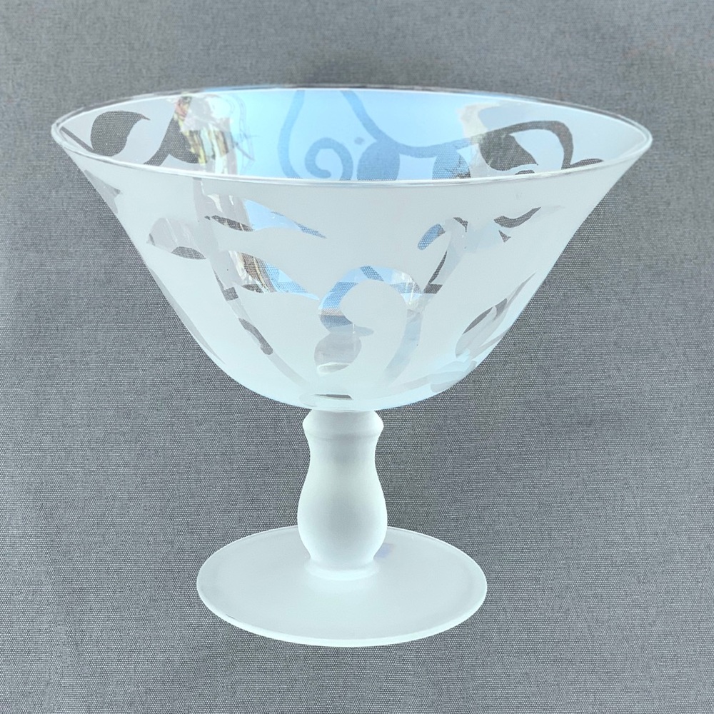 Italian Etched Glass Pedestal Compote Centerpiece Bowl